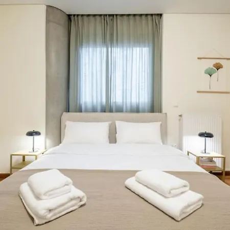 Award-winning Yellow-spot Apartamento Atenas
