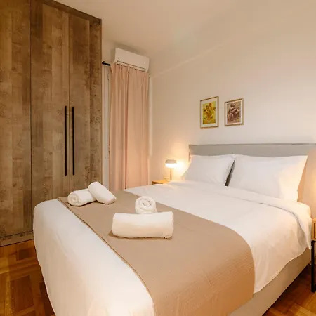 Apartamento Acanthus Art Deco Retreat 250 From Metro & Archaeology Museum Atenas
