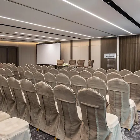 Отель Njv Plaza 5*