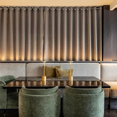 Njv Plaza 5* Афины
