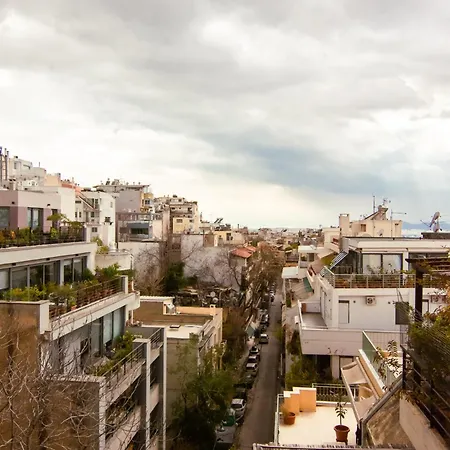 Spacious In Lycabettus Hill *