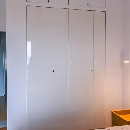 Spacious In Lycabettus Hill Apartment *