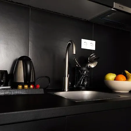 The Solon House-self Check-in Athens