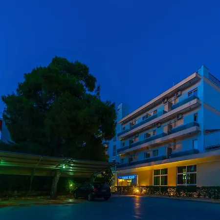 Park Ξενοδοχείο 2*