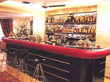 Hotel Western Embassy