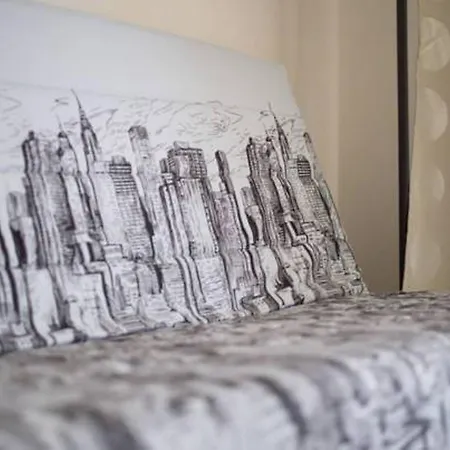 The White House Apartment *