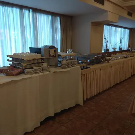 Oscar Ξενοδοχείο 3*