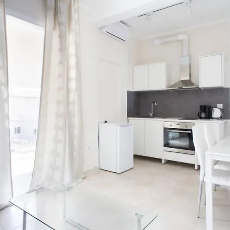 The White House Apartment *