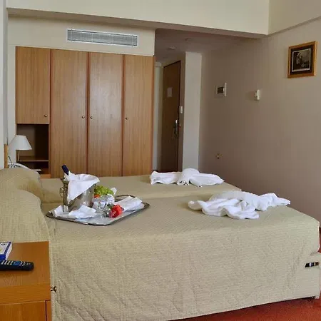 Ilissos Hotel Atena