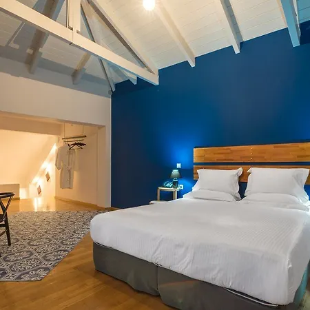 Lotus Hotel Athene