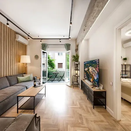 Apartamento Stunning αpartment ιn τhe Heart Athens.