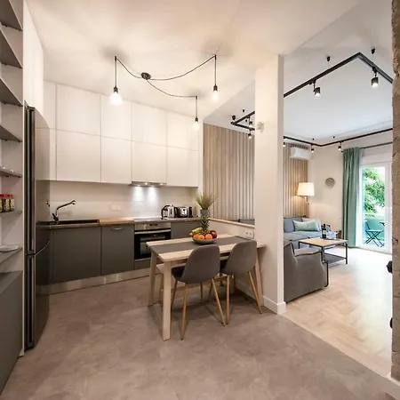 Stunning αpartment ιn τhe Heart Athens. Apartamento Atenas