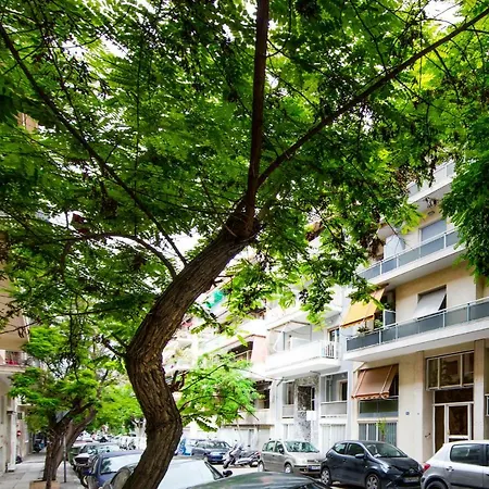 Stunning αpartment ιn τhe Heart Athens. Apartamento *