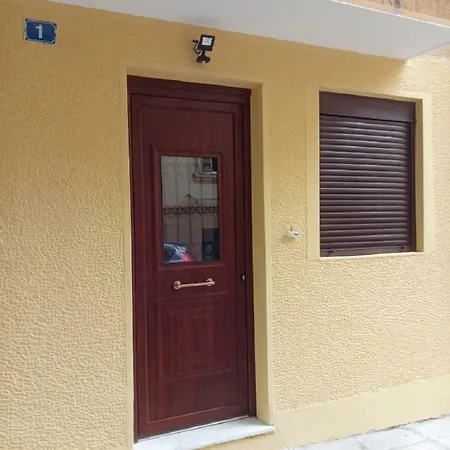 Apartament New With A Separate Entrance Near The Subway. *
