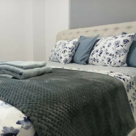 Apartament New With A Separate Entrance Near The Subway.