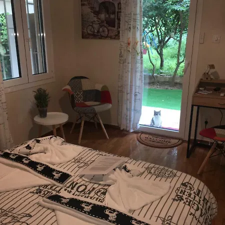 Apartmán La Vie En Rose Studio,close To Beach, Paleo Faliro *