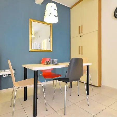 Courtyard - Apartment
