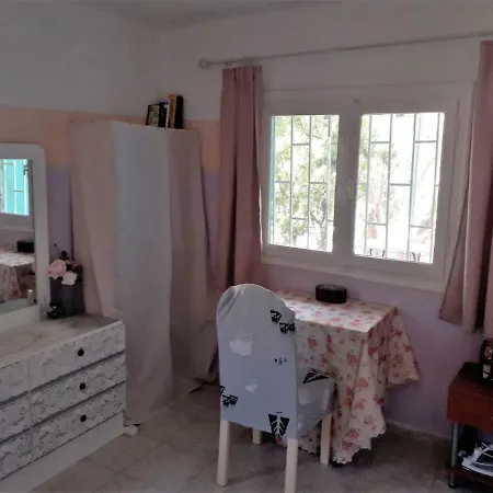 Painter's House By The Holiday home