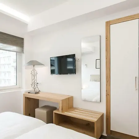 Apartment Cosmosdome. View In The Heart Of Athens!