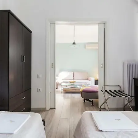 Across Acropolis Museum Chic Design Apartment! Athens