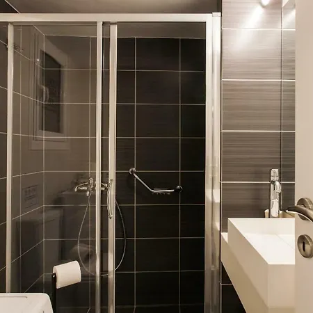Across Acropolis Museum Chic Design Apartment! Apartment *