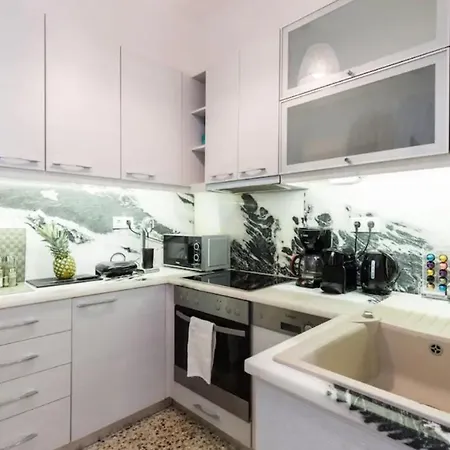 Across Acropolis Museum Chic Design Apartment! Athens