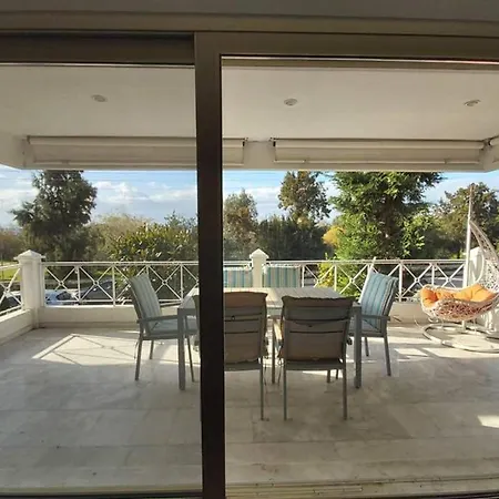 Luxury Beachfront 3 Bedroom In Kavouri Beach, *