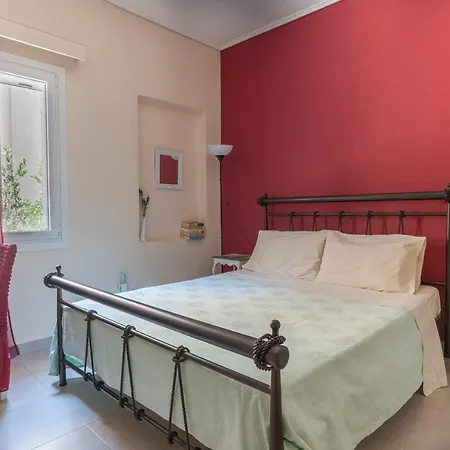 Casa Bonita, House With Private Entrance And Garden, Between Center And Sea Apartment *