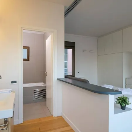 Apartament Urban Luxury Homm Apt. In Deinokratous Str.