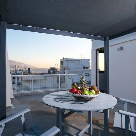 Urban Luxury Homm Apt. In Deinokratous Str. * Ateny