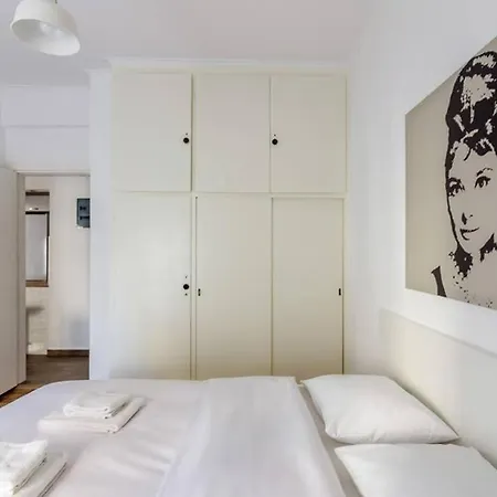Brand New Decorated Flat For 4 Ppl In Pagrati Apartment Athens