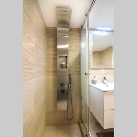 Brand New Decorated Flat For 4 Ppl In Pagrati Apartment