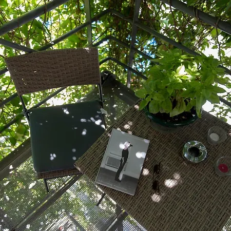 Bright Eco Apartman Athén