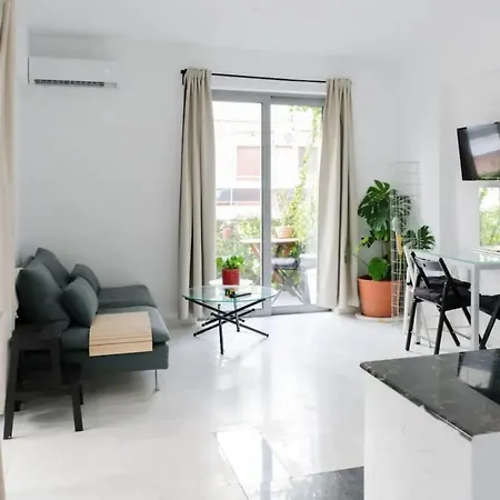 Bright Eco Apartman *