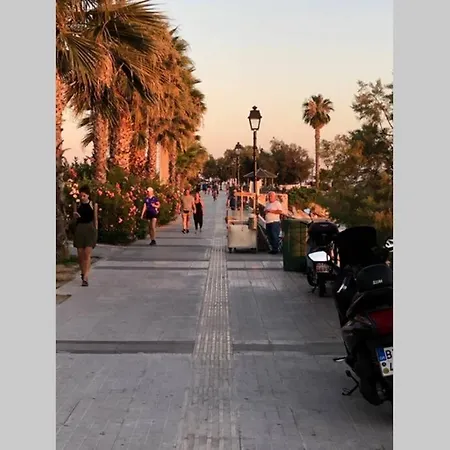 2bd New Modern - Seaside Atene