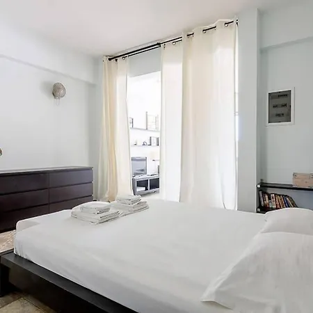 1bedroom House In The Center With Great View Appartamento Atene