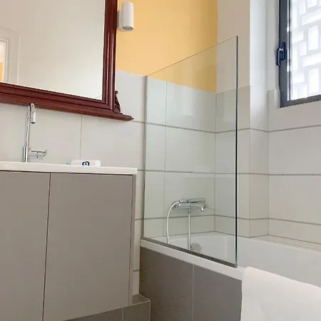 2bd New Modern - Seaside Atene