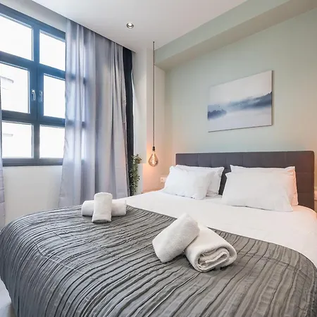 Filia Place Apartamento *