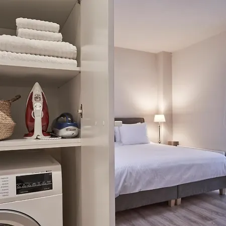 Charitos Iχ, Chic N Modern 2bd *
