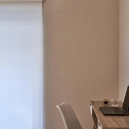 Charitos Iχ, Chic N Modern 2bd Apartment Athens