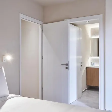Apartment Charitos Iχ, Chic N Modern 2bd