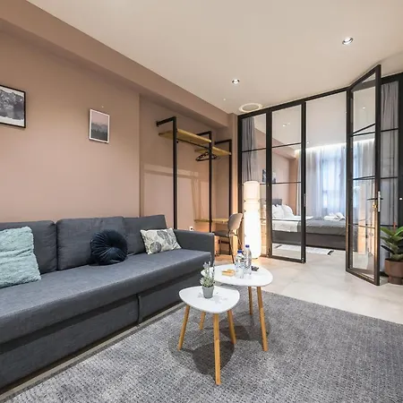 Filia Place * Atenas