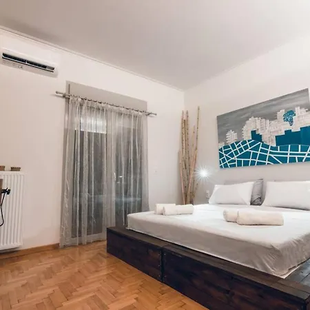 Gk Apartment, Daire Atina