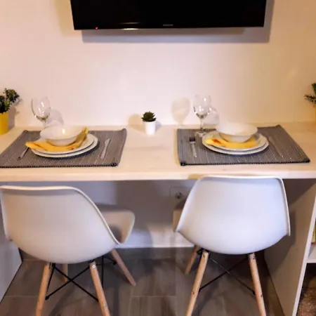 Kolonaki Luxury Backyard Apartament