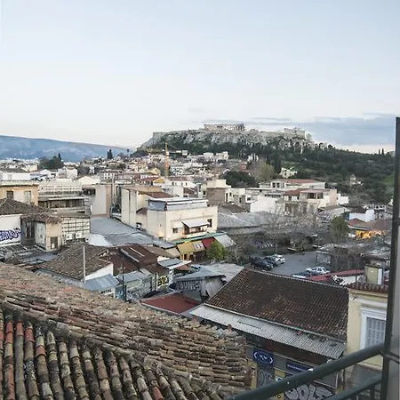 Pella