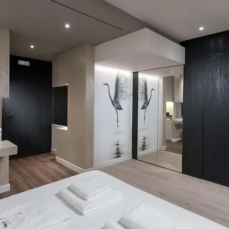 Ivis 4 Boutique Hotel 4*