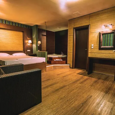Hotel Ruby Kifisia - Adults Only 2*