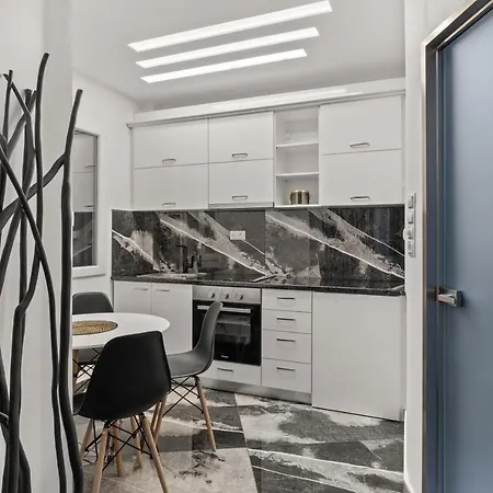 מלון Warehouse Boutique & 4*