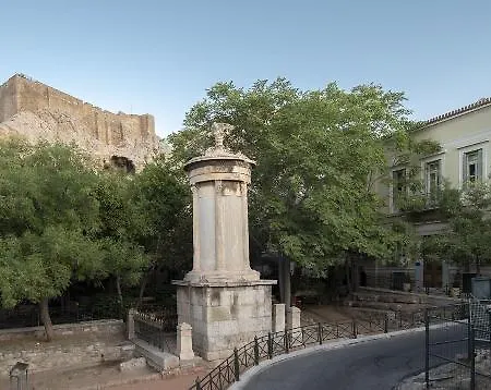Plaka Arch 3*