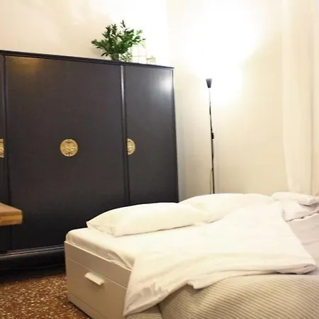 Cozy Stylish Apt., 800m To Metro, 2min To Highway * Athens